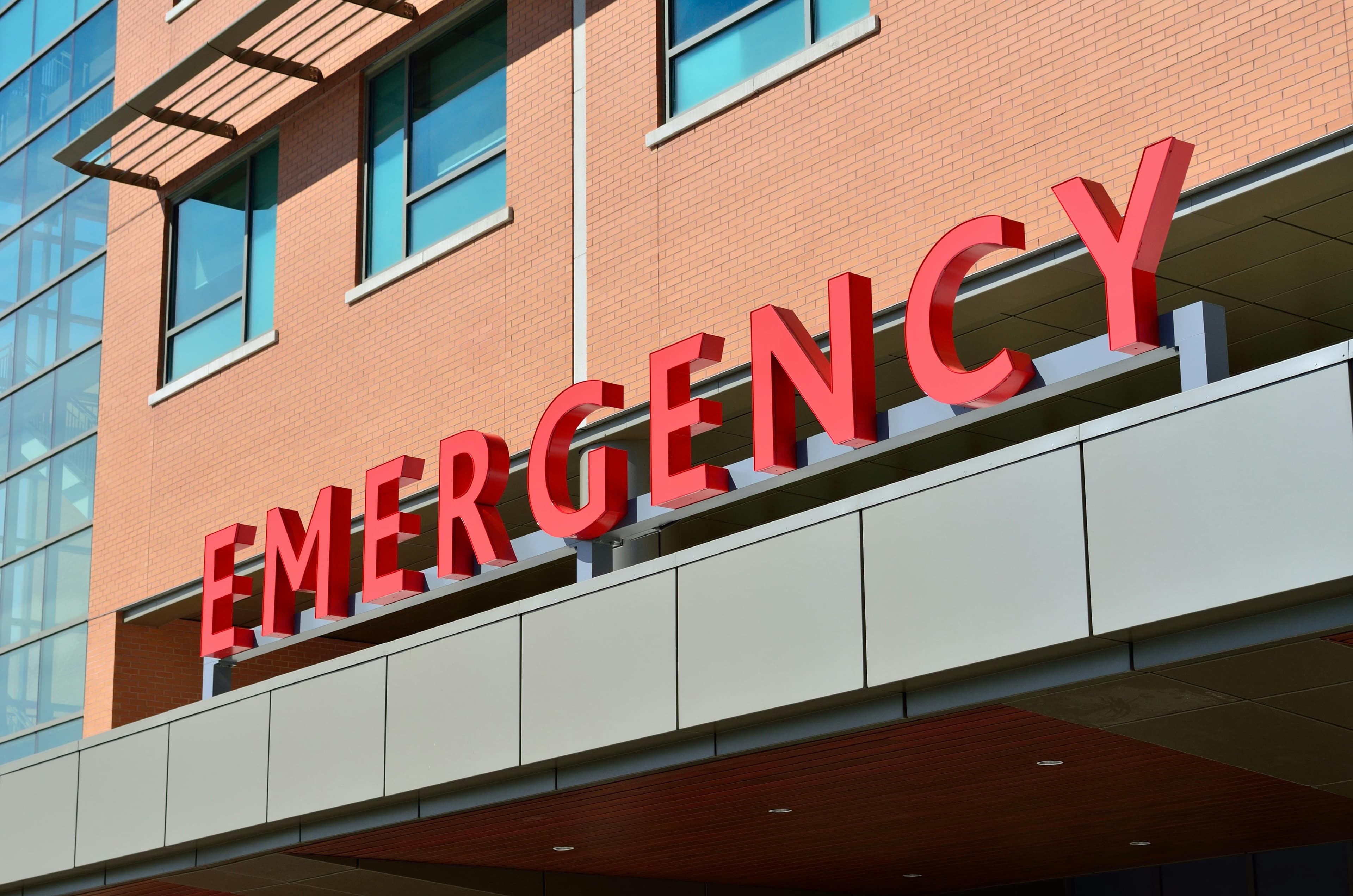 First Aid Tips While Waiting for Ambulance
